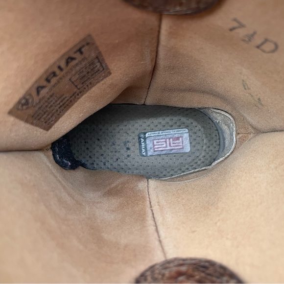 Brown soft leather Rambler square toe Ariat boots size 7 1/2 D - Picture 6 of 7